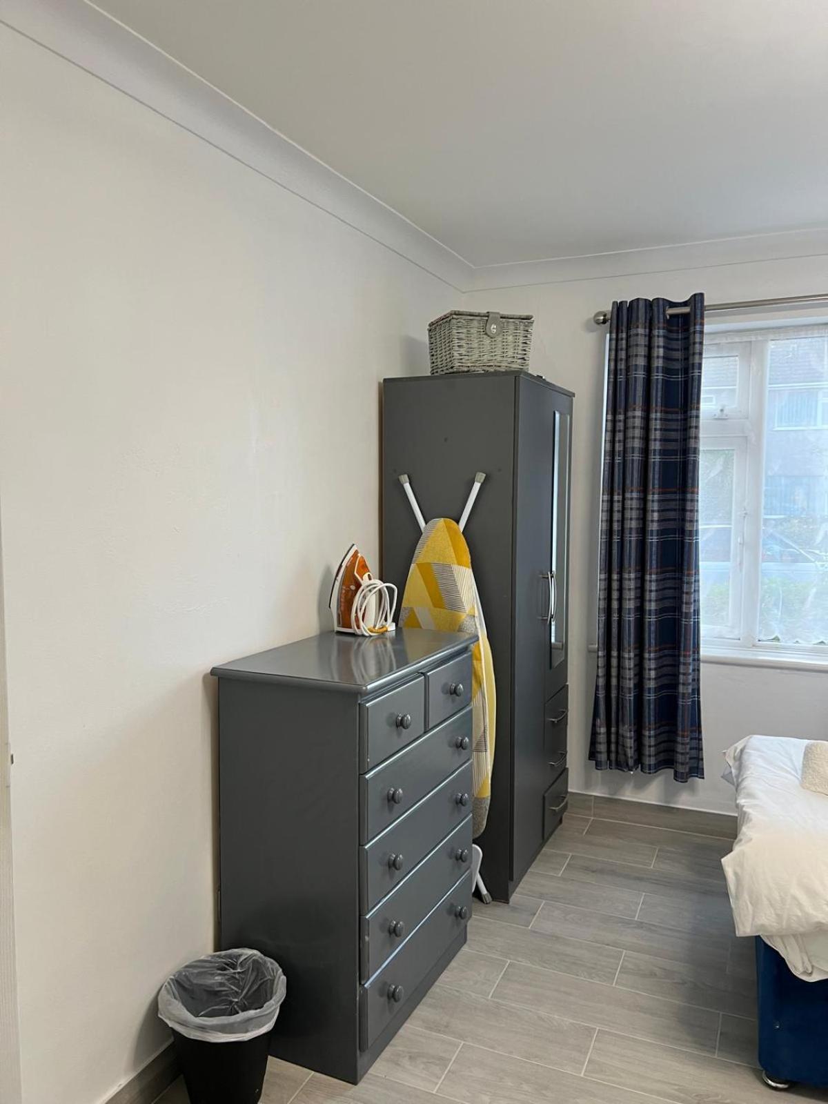 Beautiful 2-Bedroom In Grays Close To Lakeside מראה חיצוני תמונה